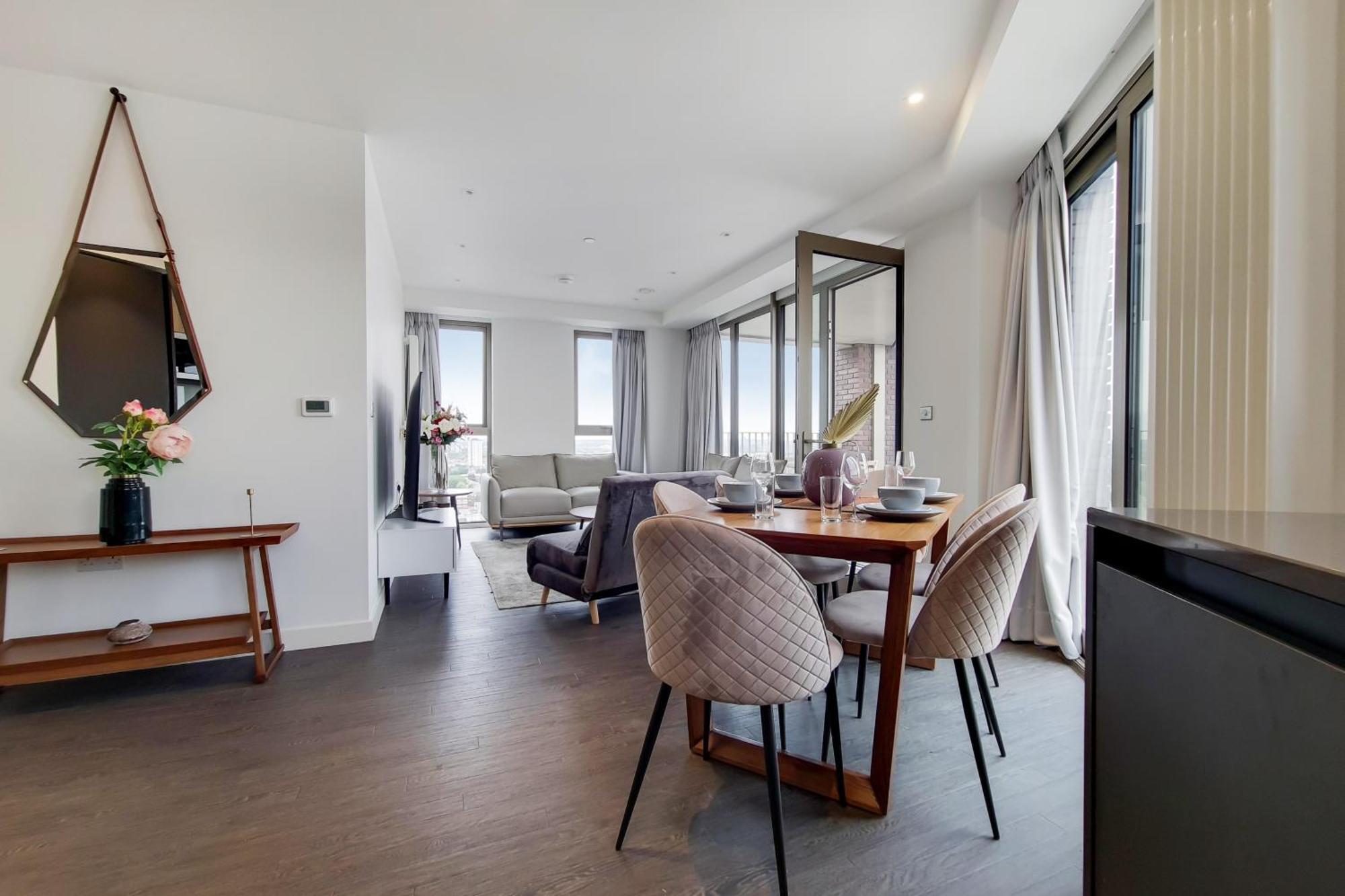 Deluxe Three Bedroom Apartment By London Excel Stays Luaran gambar